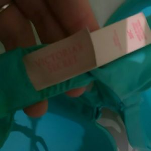 Victoria's Secret Intimates & Sleepwear - Bra Victoria's Secret Intimates & Sleepwear - Bra